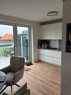 Etagenwohnung Zetel - 2 Zimmer, 87 m&sup2;, 1.070&euro; | Angebot:26618573