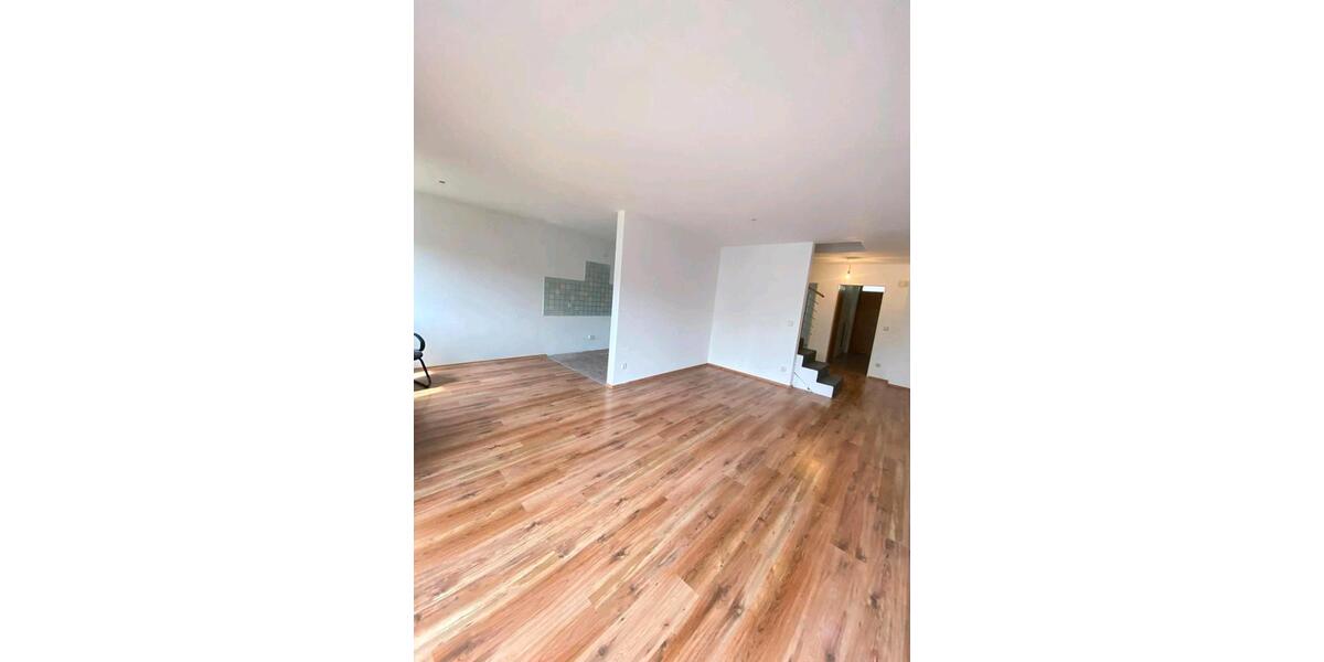 Maisonettenwohnung Erding - 4 Zimmer, 93 m&sup2;, 1.380&euro; | Angebot:26380423