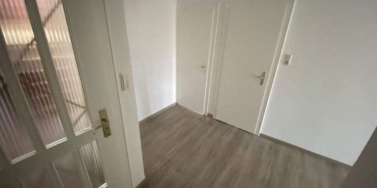 Etagenwohnung Forchheim - 3 Zimmer, 70 m&sup2;, 650&euro; | Angebot:26052955