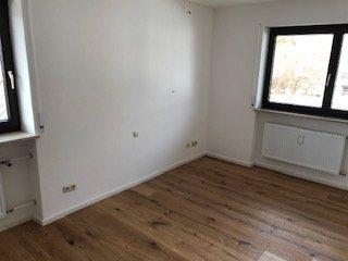Etagenwohnung Schongau - 3 Zimmer, 72 m&sup2;, 1.000&euro; | Angebot:26682598
