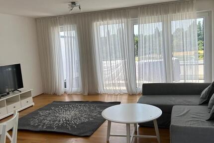 Schöne Attikawohnung mit großer Terrasse 2 zimmer