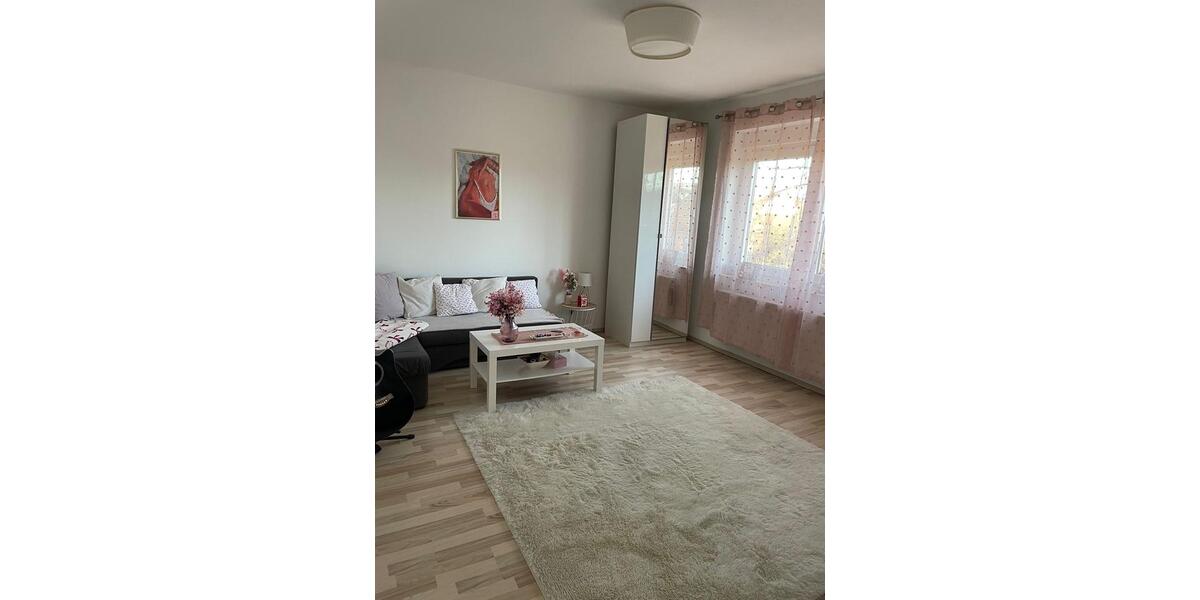 Dachgeschoßwohnung Soltau - 2 Zimmer, 50 m&sup2;, 900&euro; | Angebot:25793240