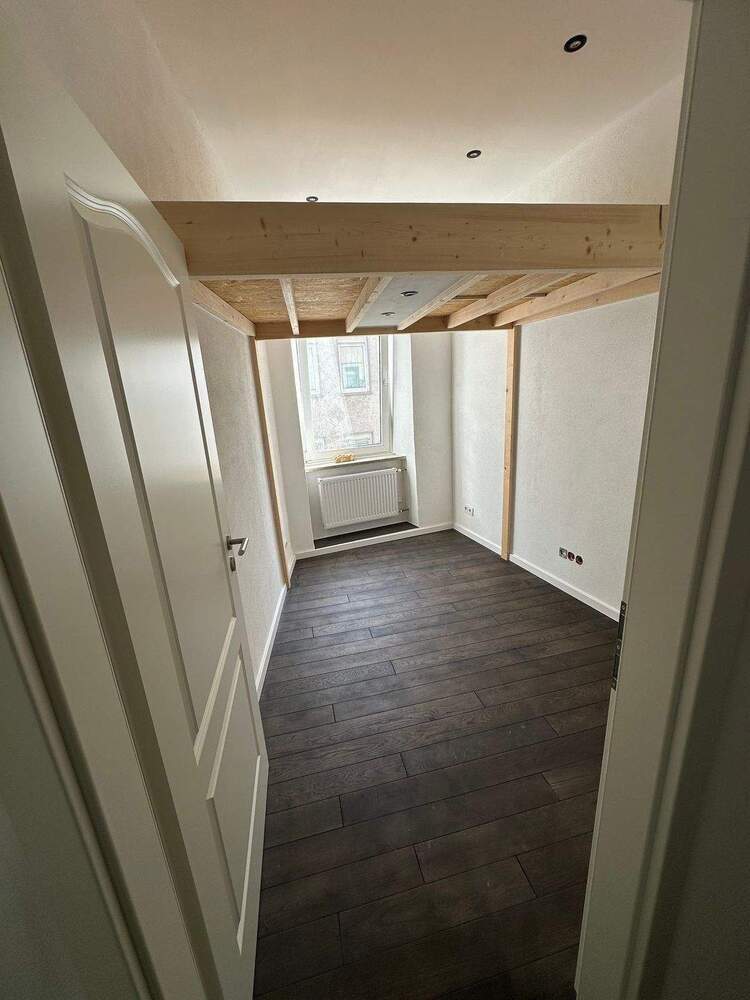 WG-geeignet - Frei ab 01.02.2026 Gute Lage Renovierte 4-Zimmer-AltbauWohnung in Trier