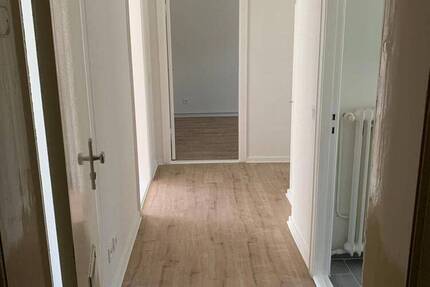Erstbezug nach Sanierung - Balkon inklusive