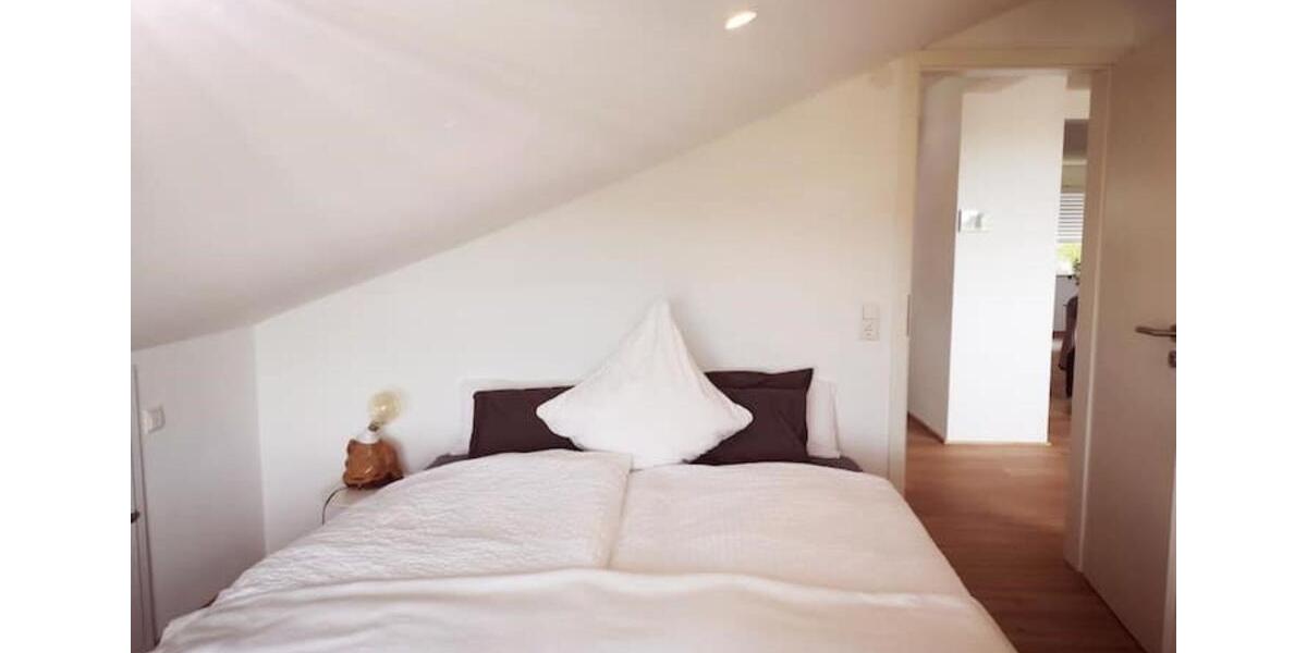 Etagenwohnung Tettnang - 3 Zimmer, 81 m&sup2;, 990&euro; | Angebot:24652679