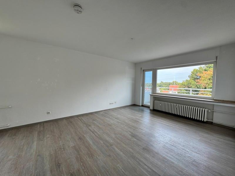 Wohn(t)raum: lichtdurchflutete 3-Zimmer-Wohnung mit Balkon zimmer