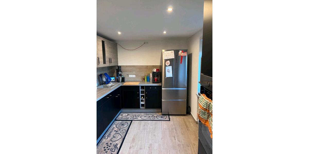 Hochparterre Windischeschenbach - 4 Zimmer, 94 m&sup2;, 1.000&euro; | Angebot:26445850