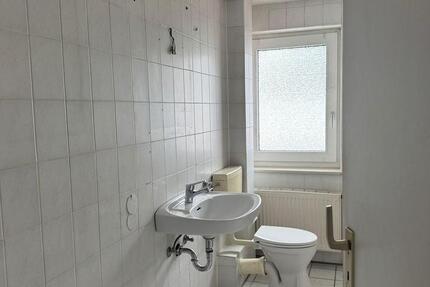 Haus Bad Gandersheim - 2 Zimmer, 69 m&sup2;, 450&euro; | Angebot:25265451