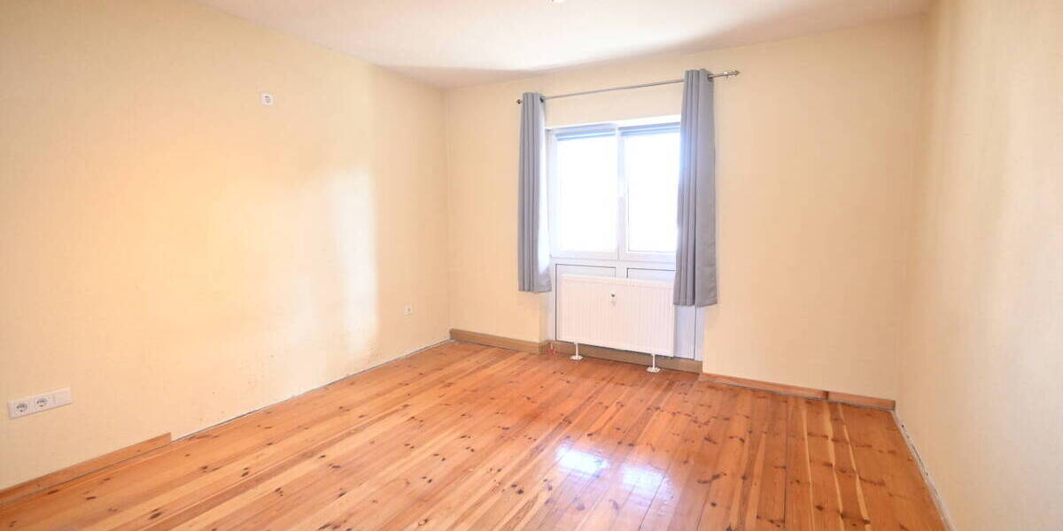 Etagenwohnung Neumarkt in der Oberpfalz / Holzheim Holzheim - 3 Zimmer, 81 m&sup2;, 720&euro; | Angebot:26154435