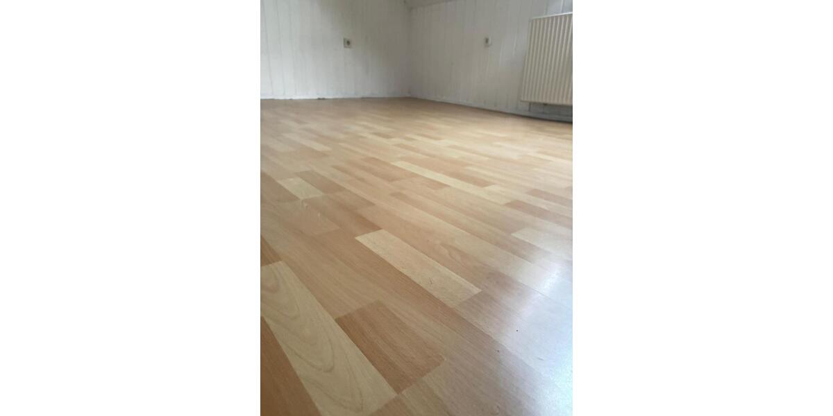 Dachgeschoßwohnung Aldenhoven - 4 Zimmer, 900&euro; | Angebot:21686253