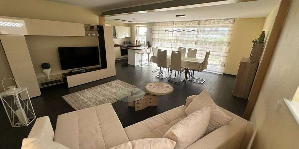 Etagenwohnung Grenzach-Wyhlen Wyhlen - 2.5 Zimmer, 86 m&sup2;, 1.100&euro; | Angebot:26767277