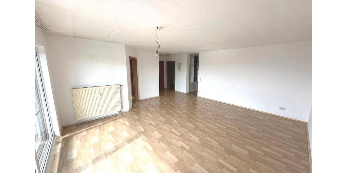Etagenwohnung Sinsheim - 3 Zimmer, 79 m&sup2;, 1.000&euro; | Angebot:26580141
