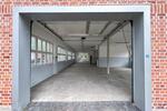 TOP-Gewerbehalle auf 752 m². Besonders hell. 3 Büros, Aufenthaltsraum, Toiletten. Stellplätze. zimmer
