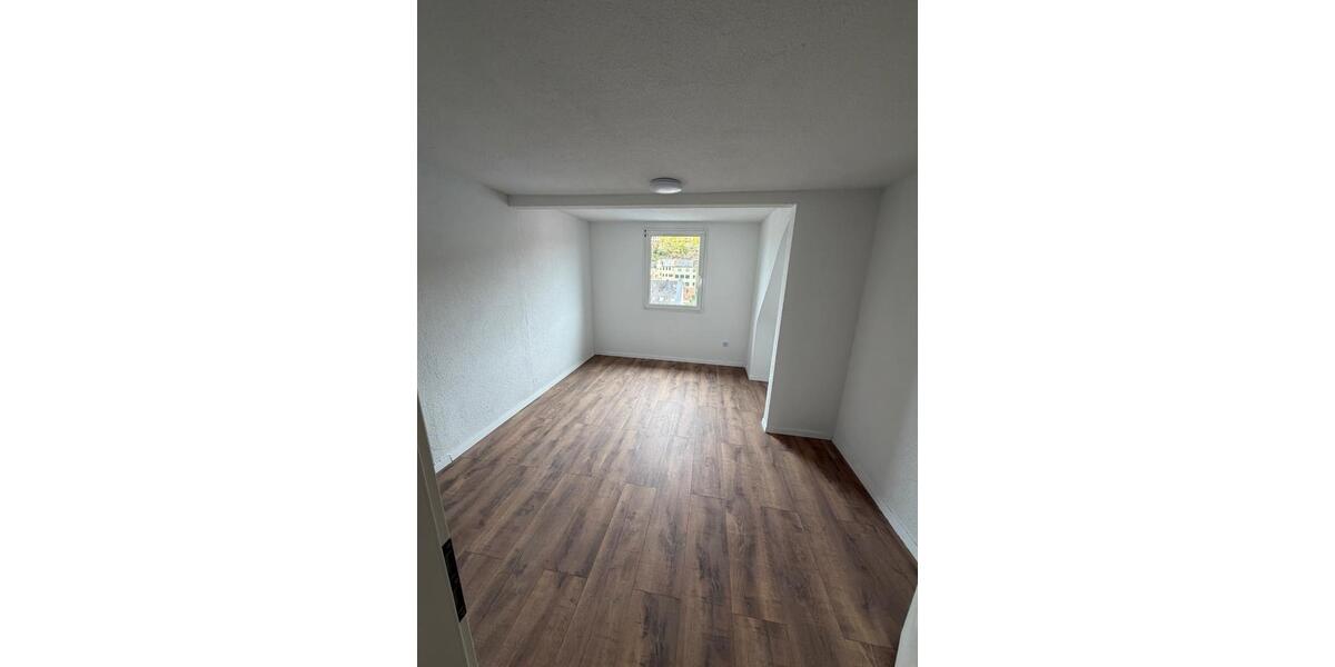 Dachgeschoßwohnung Idar-Oberstein Oberstein - 1 Zimmer, 100 m&sup2;, 500&euro; | Angebot:26123892