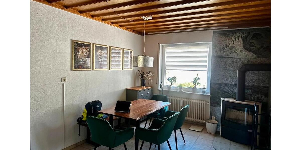Erdgeschoßwohnung Amberg - 4.5 Zimmer, 120 m&sup2;, 750&euro; | Angebot:26589150
