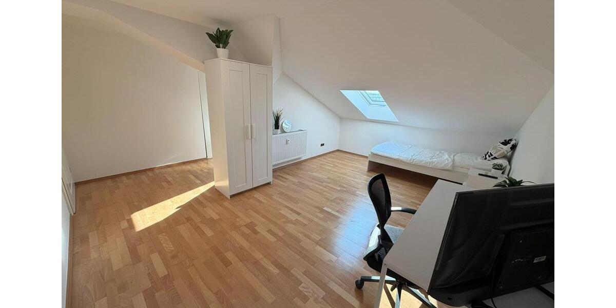 Etagenwohnung Bamberg Bamberg-Ost - 1 Zimmer, 297 m&sup2;, 435&euro; | Angebot:26560579