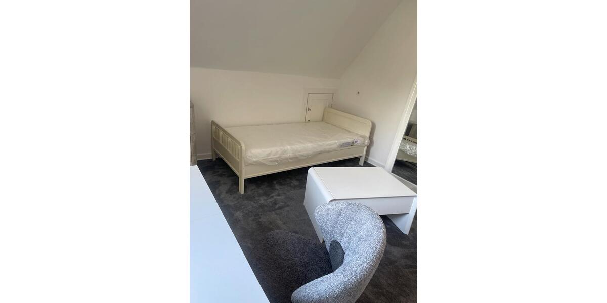 Wohnen auf Zeit Halstenbek - 1 Zimmer, 17 m&sup2;, 450&euro; | Angebot:24829573