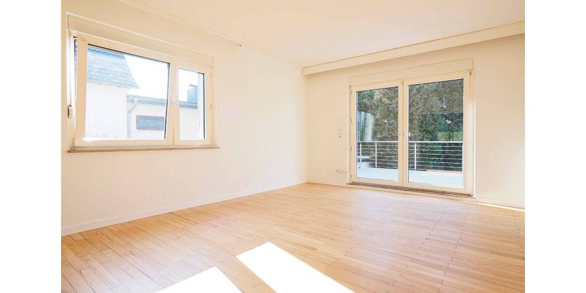 Einfamilienhaus Heusweiler Holz - 6 Zimmer, 1.350&euro; | Angebot:25928510