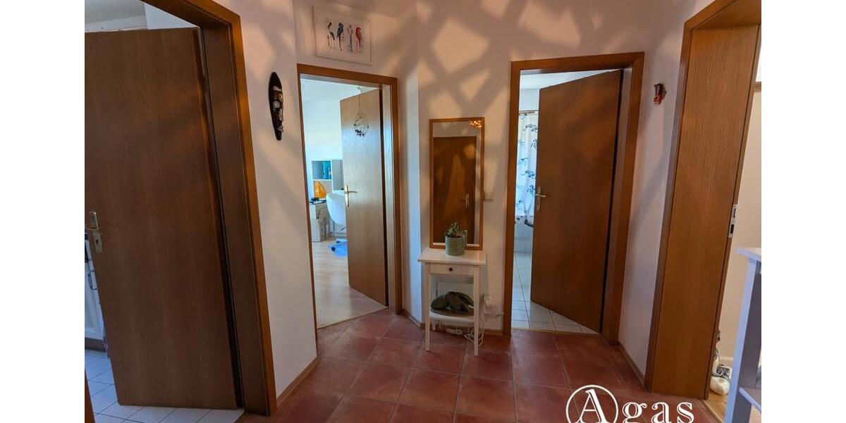 Etagenwohnung Leegebruch - 4 Zimmer, 94 m&sup2;, 950&euro; | Angebot:26462716