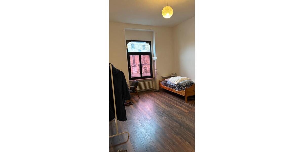 Wohnen auf Zeit Coburg - 5 Zimmer, 22 m&sup2;, 360&euro; | Angebot:24891453