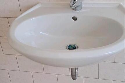 Wohnung Braunsbedra - 2 Zimmer, 58 m&sup2;, 300&euro; | Angebot:25907700