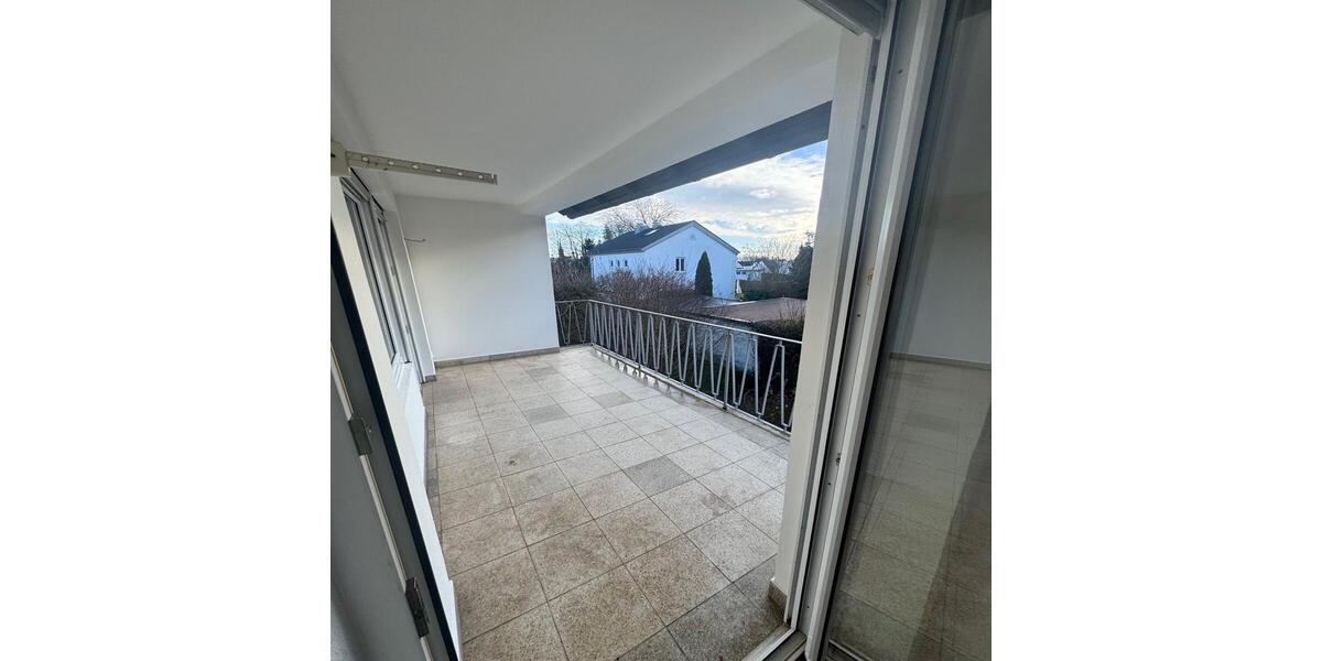 Etagenwohnung Dillingen an der Donau - 4 Zimmer, 105 m&sup2;, 945&euro; | Angebot:26234261