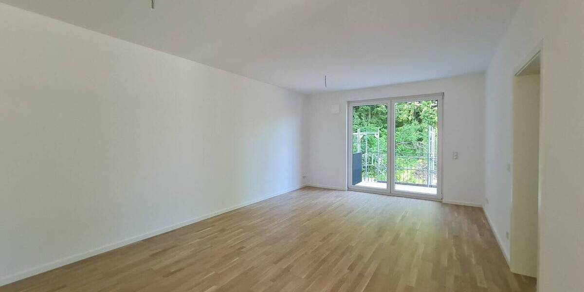 Etagenwohnung Freital - 2 Zimmer, 67 m&sup2;, 850&euro; | Angebot:26880498