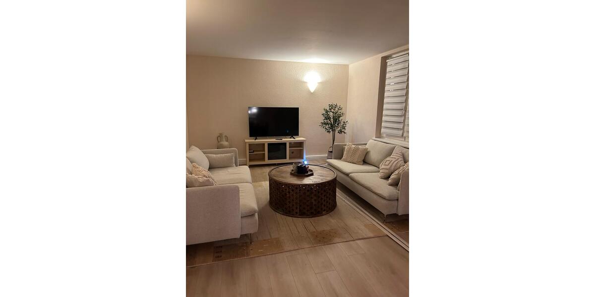 Einfamilienhaus Teltow - 5 Zimmer, 123 m&sup2;, 2.100&euro; | Angebot:26612805