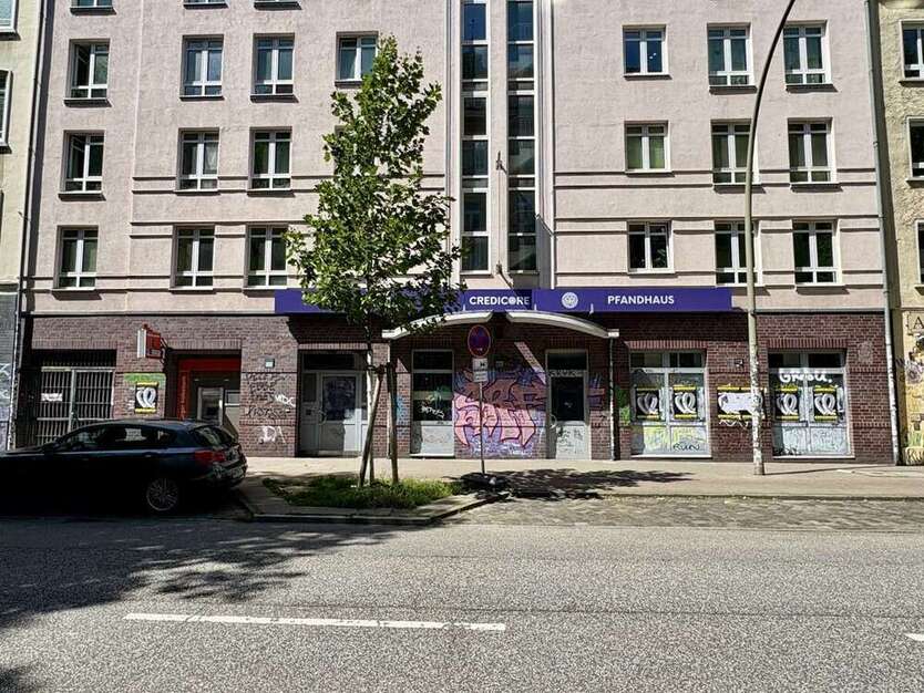 Einzelhandel in Hamburg 2.981,60 € 195 m²