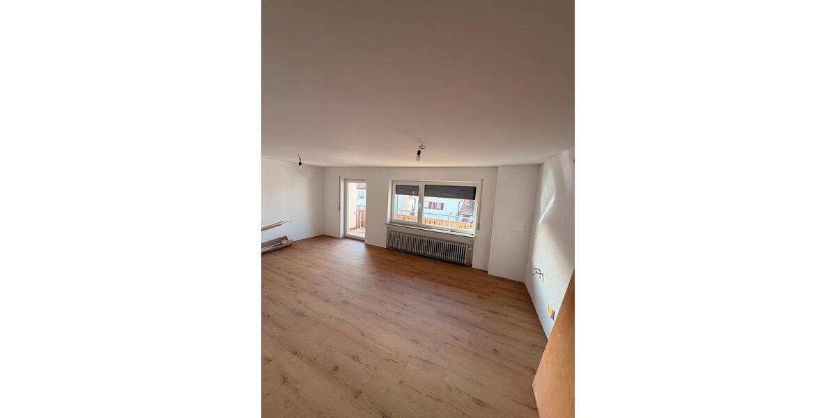 Etagenwohnung Geislingen - 3 Zimmer, 75 m&sup2;, 800&euro; | Angebot:24988767