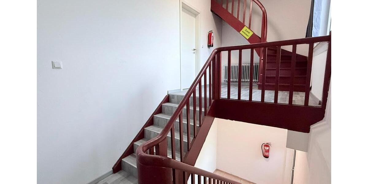 Dachgeschoßwohnung Papenburg - 5 Zimmer, 161 m&sup2;, 820&euro; | Angebot:24442395