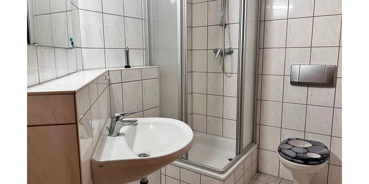 Etagenwohnung Plauen Stadtmitte - 2 Zimmer, 64 m&sup2;, 322&euro; | Angebot:26319823