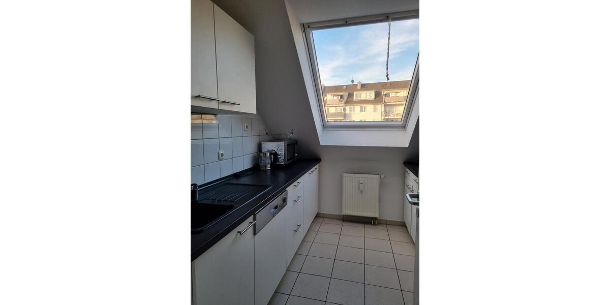 Wohnen auf Zeit Düsseldorf Oberbilk - 3 Zimmer, 72 m&sup2;, 1.290&euro; | Angebot:26218729