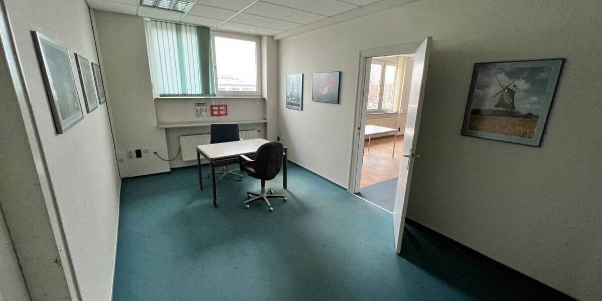 Gewerbeobjekt Lübeck St. Gertrud - 6 Zimmer, 400 m&sup2;, 2.800&euro; | Angebot:25798667