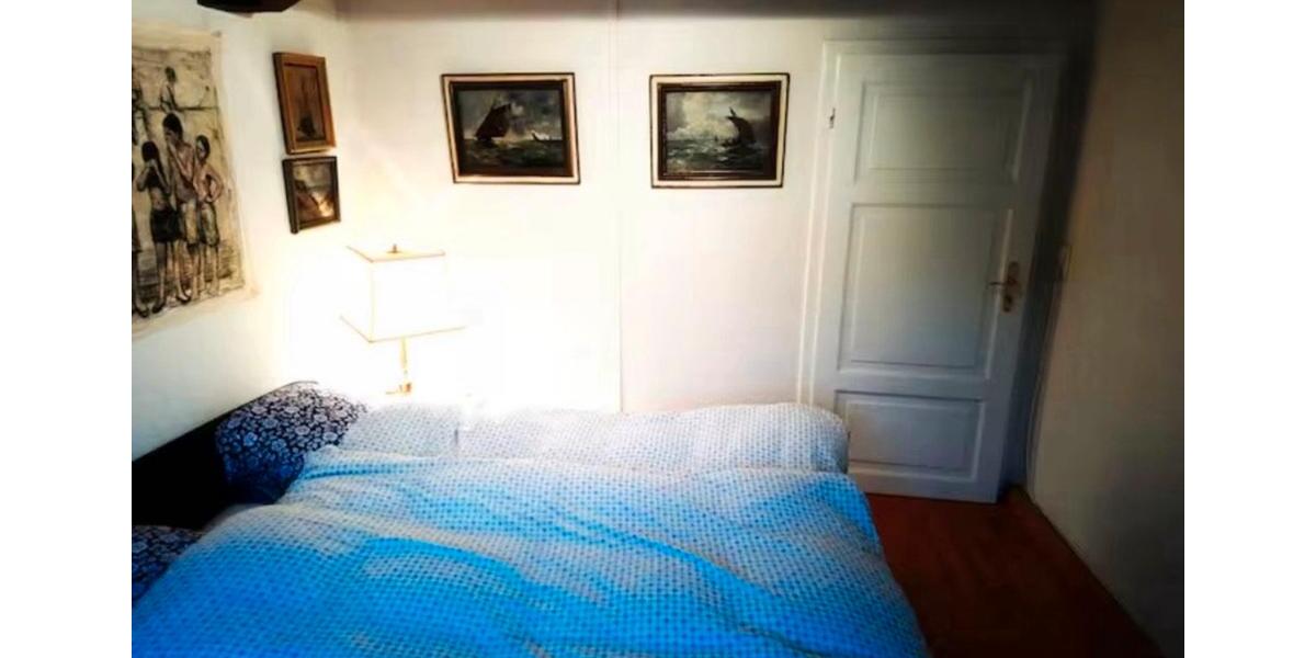 Einfamilienhaus Hallenberg - 7 Zimmer, 100 m&sup2;, 800&euro; | Angebot:24181513