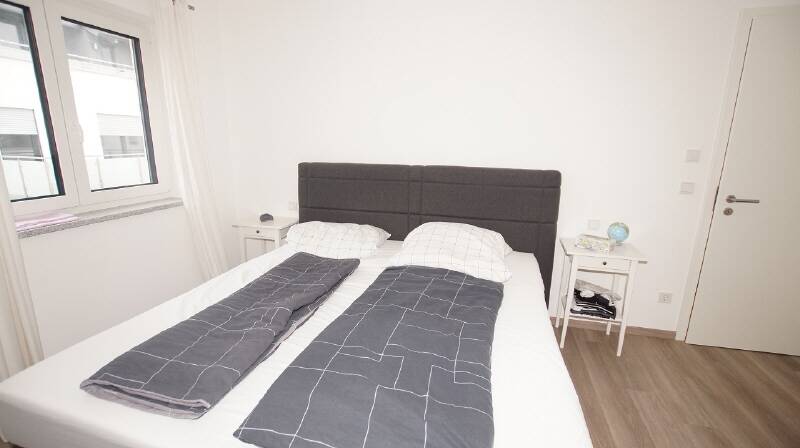 Etagenwohnung Straubing - 3 Zimmer, 76 m&sup2;, 900&euro; | Angebot:26128829
