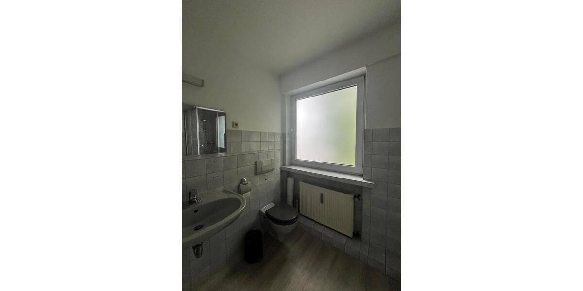 Wohnen auf Zeit Windeck - 3 Zimmer, 90 m&sup2;, 18&euro; | Angebot:25167326