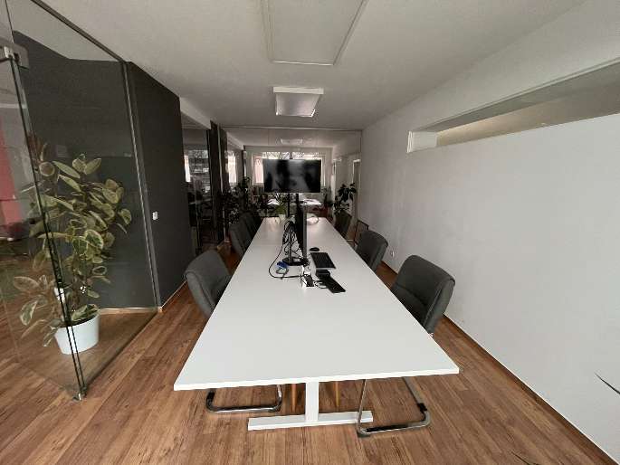 Büro in Coswig 165 € 8 m²
