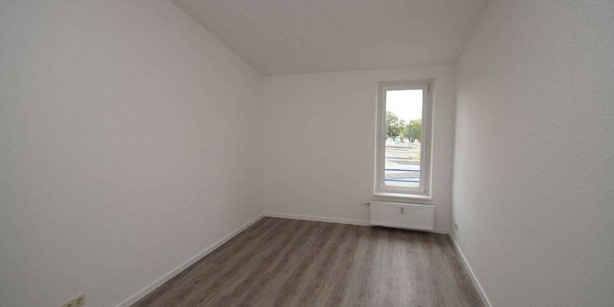 Etagenwohnung Jessen (Elster) Jessen - 3 Zimmer, 87 m&sup2;, 580&euro; | Angebot:26218645