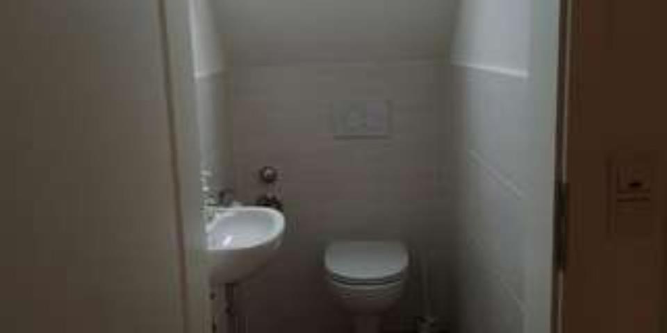 Dachgeschoßwohnung Schwäbisch Gmünd Bargau - 4 Zimmer, 100 m&sup2;, 850&euro; | Angebot:25428423