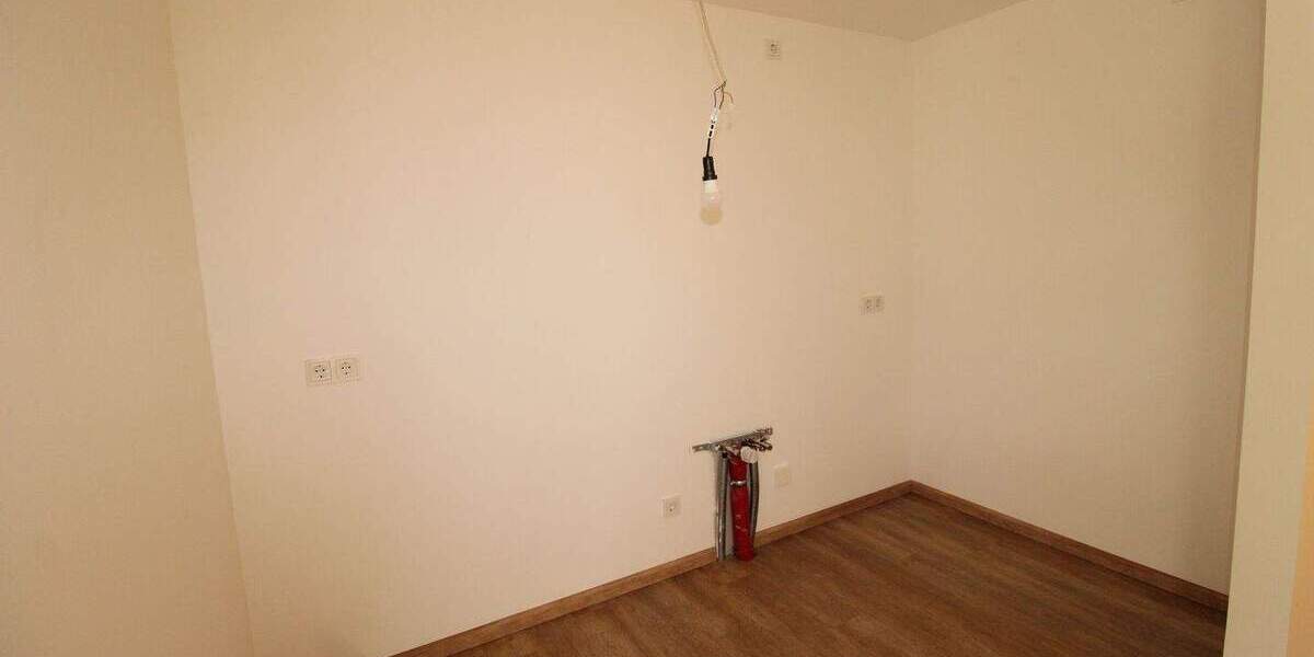 Etagenwohnung Spalt - 2 Zimmer, 75 m&sup2;, 865&euro; | Angebot:25677610