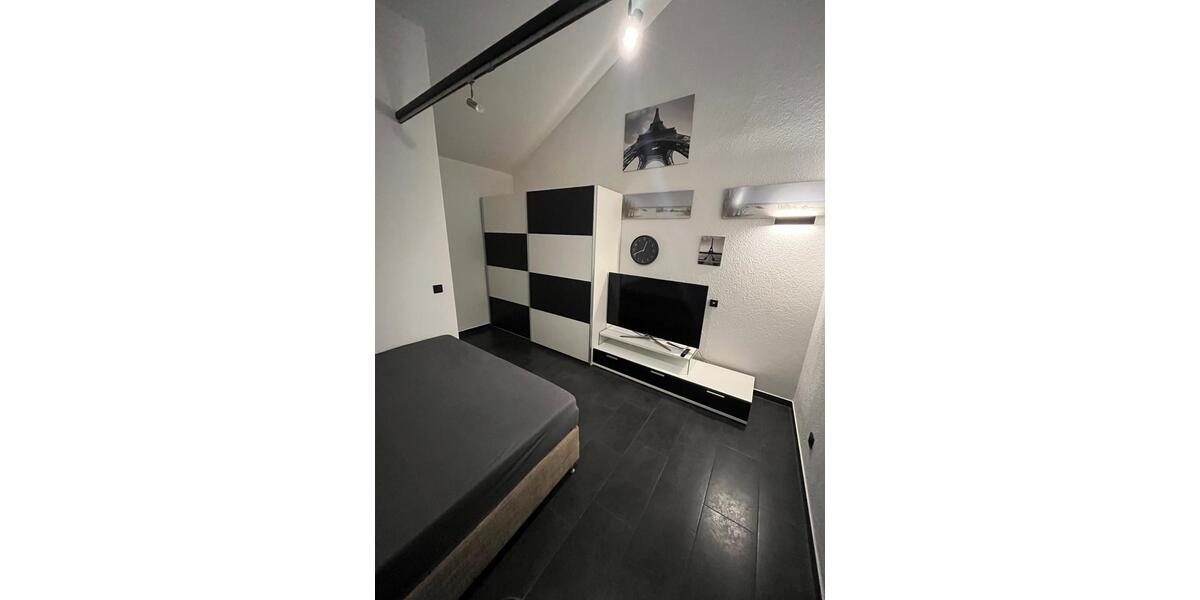 Wohnen auf Zeit Wolfsburg Almke - 8 Zimmer, 20 m&sup2;, 220&euro; | Angebot:24365670