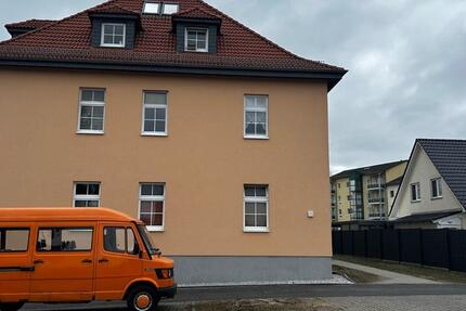 Wohnung Eisenhüttenstadt - 1 Zimmer, 36 m&sup2;, 350&euro; | Angebot:26403890