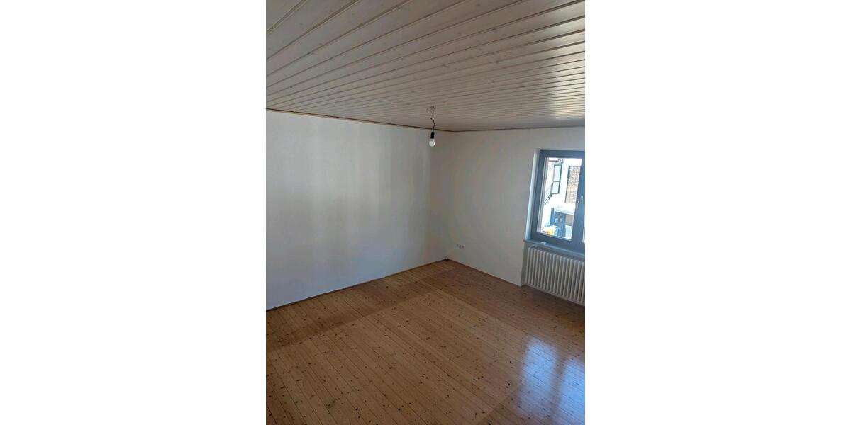 Etagenwohnung Dieblich - 2 Zimmer, 61 m&sup2;, 580&euro; | Angebot:26025394