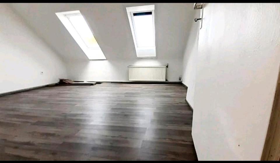 Dachgeschoßwohnung Barsinghausen - 3 Zimmer, 65 m&sup2;, 800&euro; | Angebot:25898867