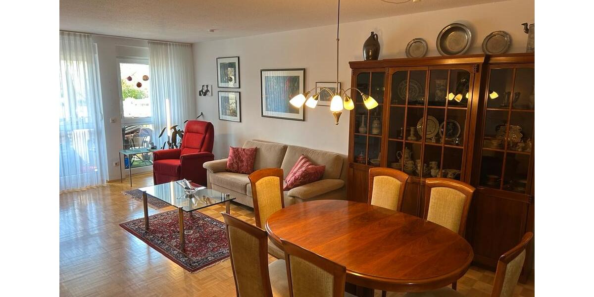 Etagenwohnung Bayreuth Meyernberg - 3 Zimmer, 86 m&sup2;, 1.400&euro; | Angebot:26672352