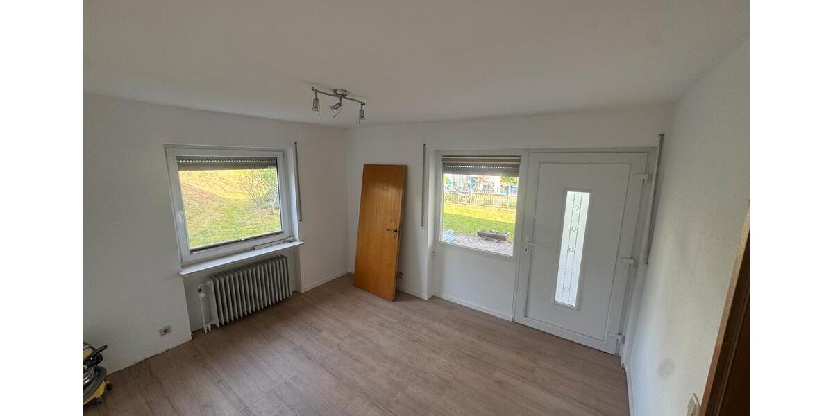 Erdgeschoßwohnung Olpe - 3 Zimmer, 82 m&sup2;, 700&euro; | Angebot:26701768