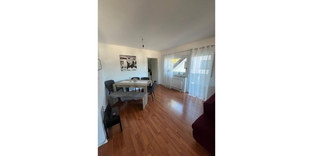 Dachgeschoßwohnung Betzdorf - 3 Zimmer, 79 m&sup2;, 775&euro; | Angebot:26691415