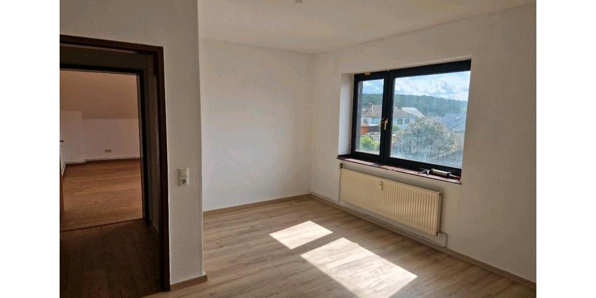 Etagenwohnung Guxhagen - 3 Zimmer, 115 m&sup2;, 900&euro; | Angebot:24528406
