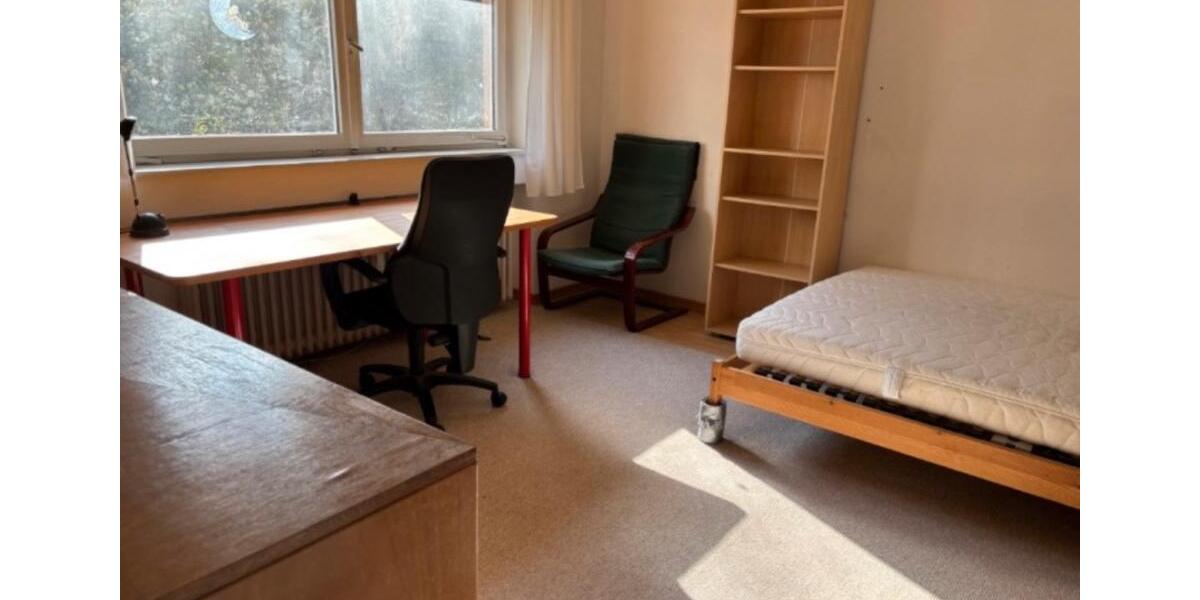 Etagenwohnung Freiburg im Breisgau Ebnet - 1 Zimmer, 14 m&sup2;, 590&euro; | Angebot:25634560